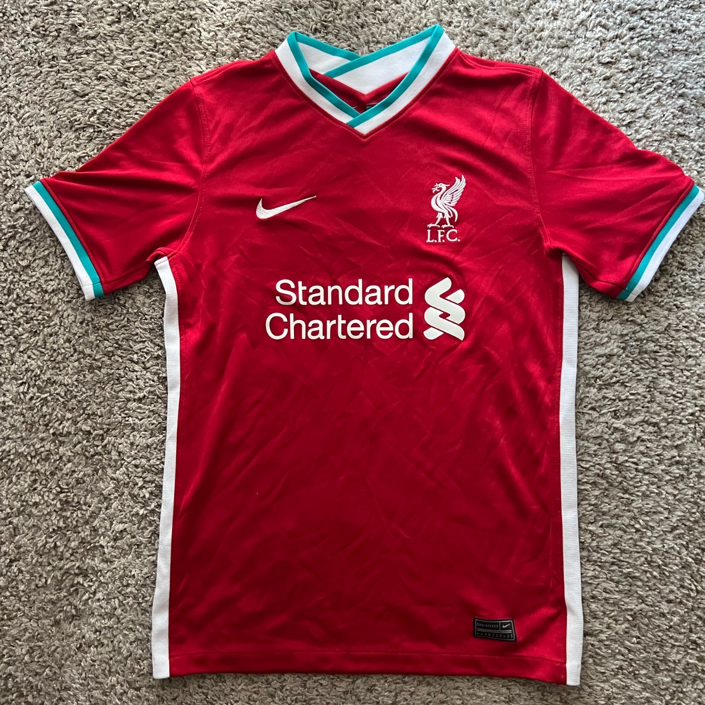 Nike Liverpool Jersey 2020/2021 Youth Size Large